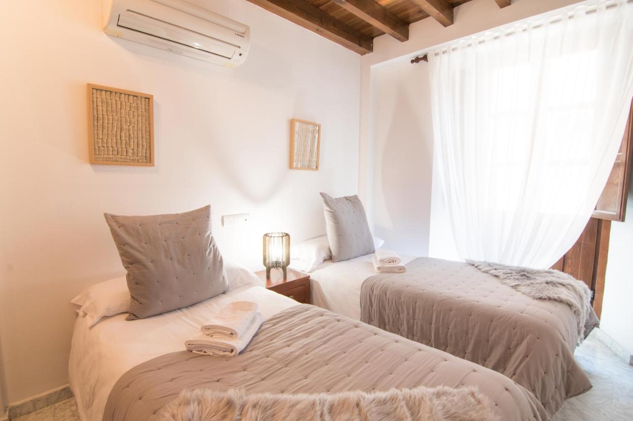 Tuguest Gracia Apartments Granada Exterior foto
