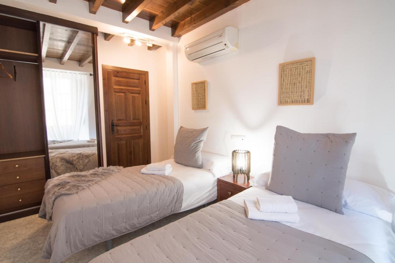 Tuguest Gracia Apartments Granada Exterior foto